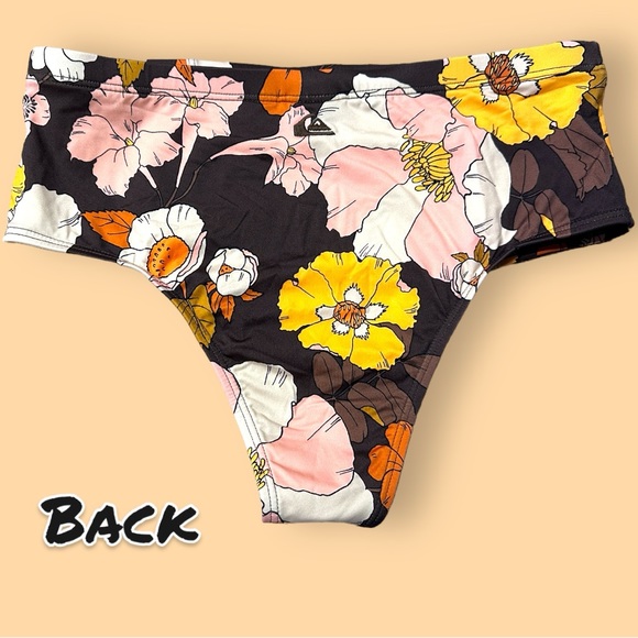 🎉HP🎉 EUC Quicksilver Retro Floral Rash Guard and Bikini Bottom Set. Size Small - Picture 5 of 14
